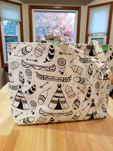Medium Tote - Black Teepee on white/Navy teepee inside