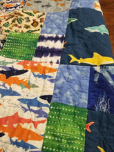 Quilt Small - Sharks, lap size