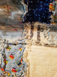 Quilt Crib blue