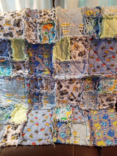 Quilt Crib blue