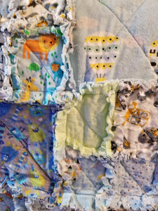 Quilt Crib blue