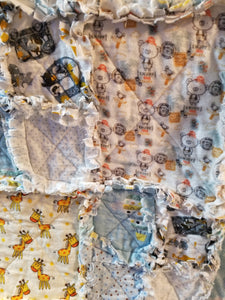 Quilt Crib blue