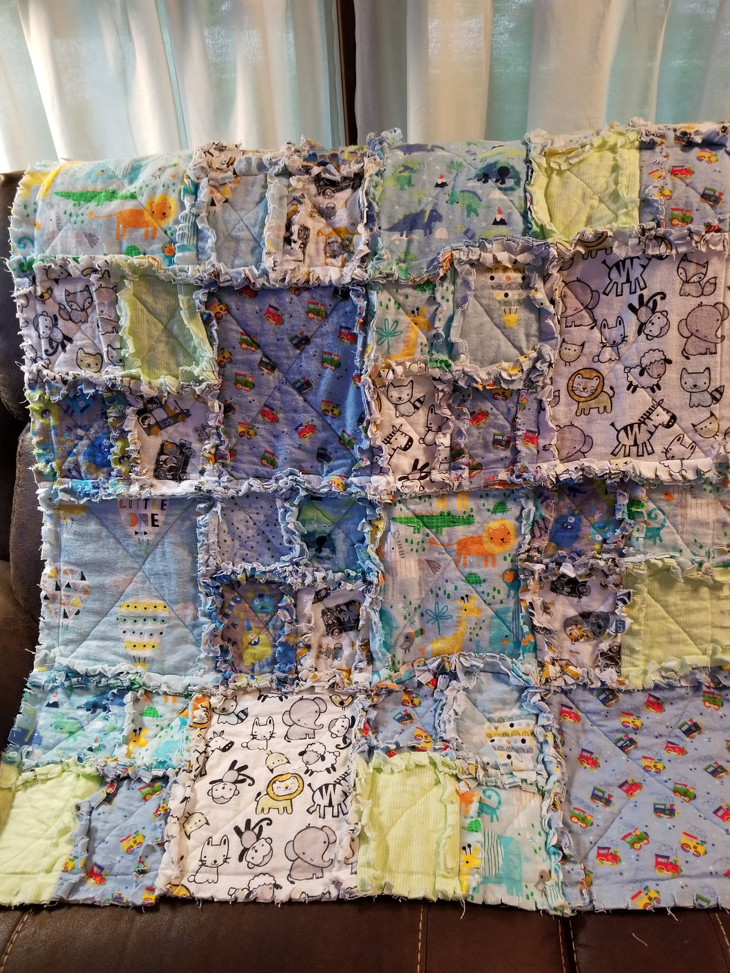 Quilt Crib blue