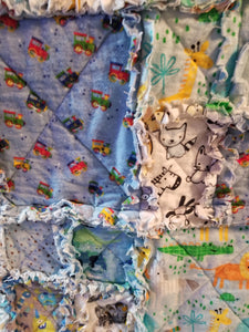 Quilt Crib blue