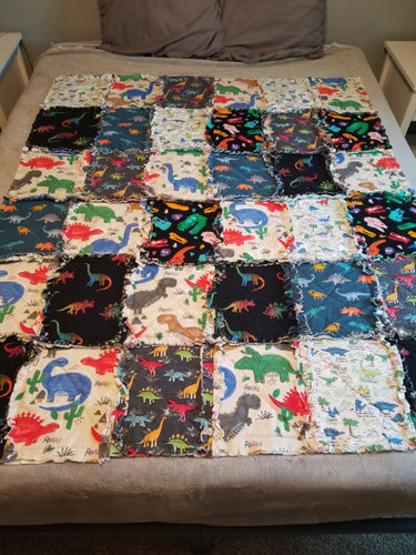Quilt Medium - Dinasaur
