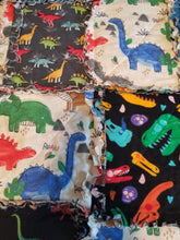 Quilt Medium - Dinasaur