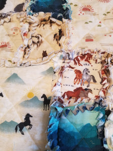 Quilt Medium  - Horses