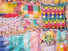 Quilt Medium - Hearts