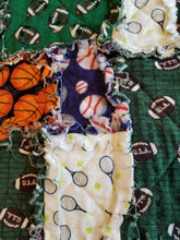 Quilt Medium - Sports
