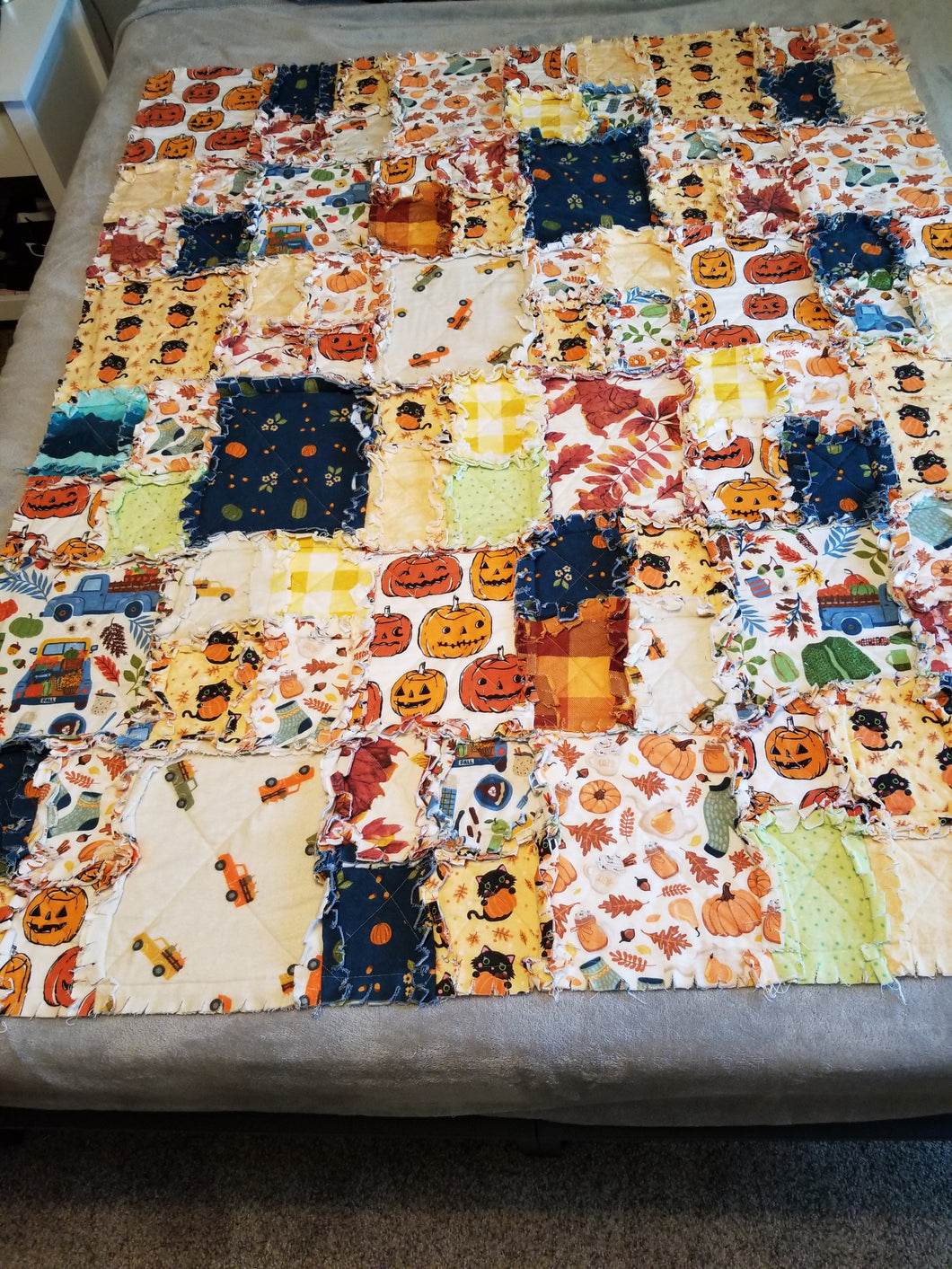 Quilt Medium  - Fall