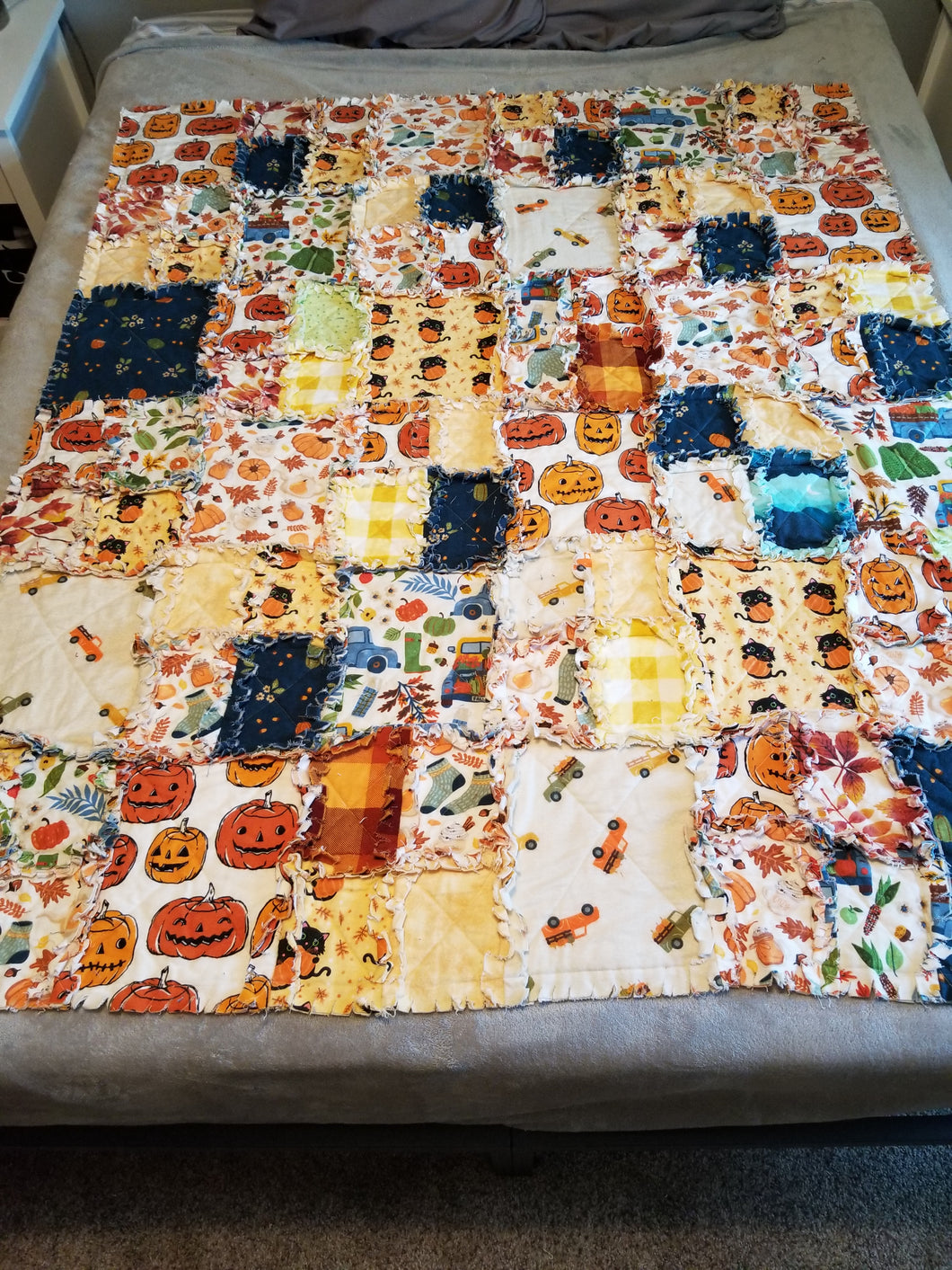 Quilt Medium - Fall