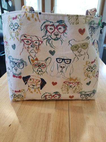 Medium Tote - Dog with glasses/inside chevron
