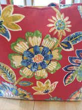 Large Tote bag - Red flowers/striped inside