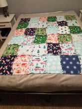 Quilt Medium - Christmas, gnomes