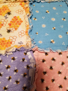 Quilt Medium - Bees