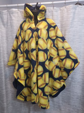 Poncho - Softballs/Navy inside