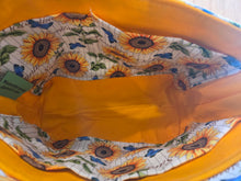 Purse - Daisy with cross body strap