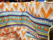 Medium Tote - Geometric multi/orange, gray geometric inside