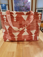 Medium Tote - Rust Triangle/White with triangle