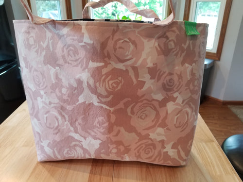 Large Tote bag - pink roses/navy pink splashes inside