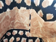 Large Tote bag - pink roses/navy pink splashes inside