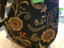 Large Tote bag - Tan flowers on black/black inside