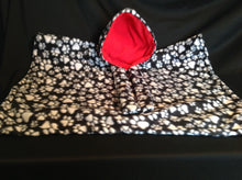 Poncho - Small, Dog paws/red inside