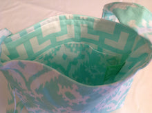 Sale - Cross-body purse, mint pastel